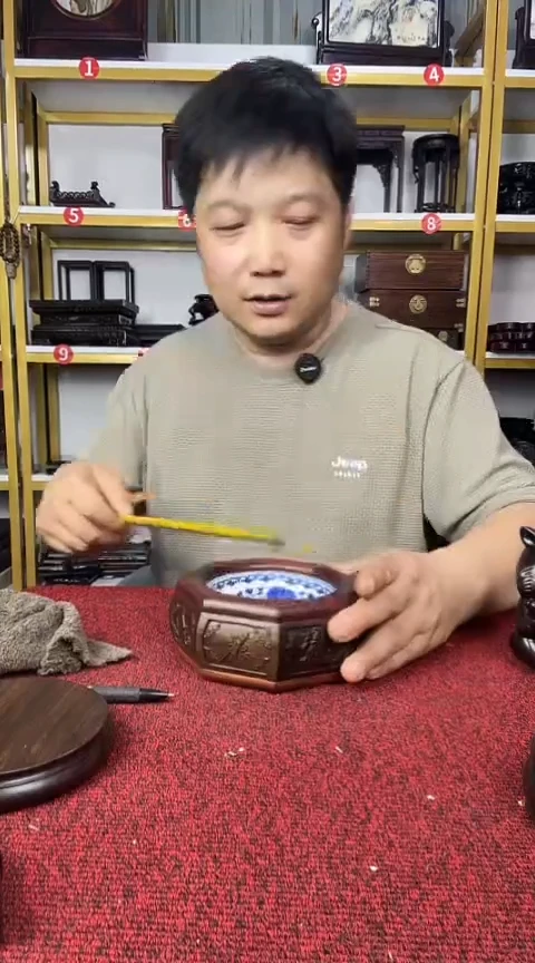 木14.5*13.5CM八角烟缸