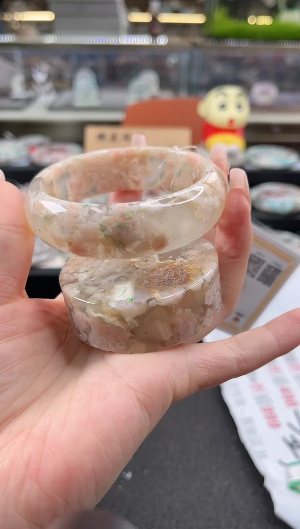未镶嵌手镯石英质玉尘*丷圈口（赠品镯心）