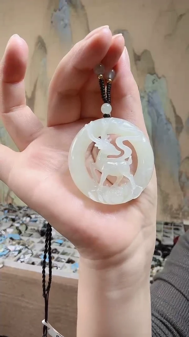 【闪购商品】和田玉颈饰未镶嵌.