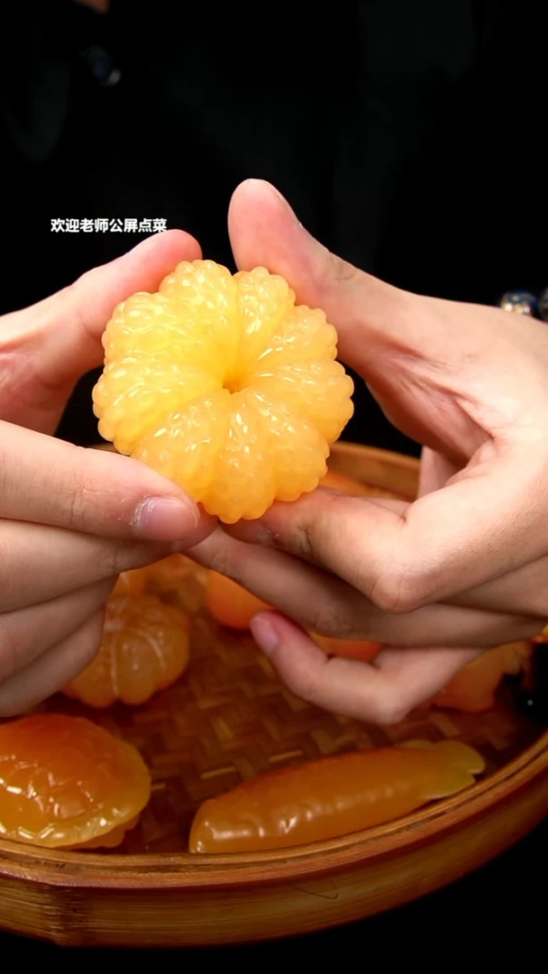 寿山石金田黄橙子手把件