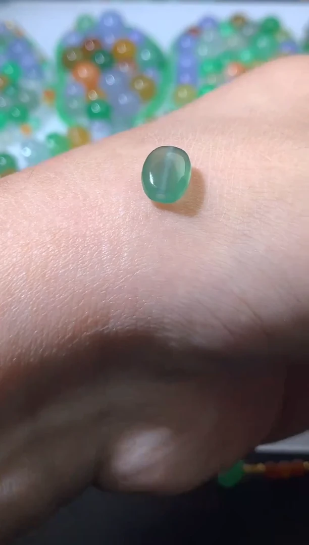 未镶嵌定制翡翠毛货 8.3*7*4.5