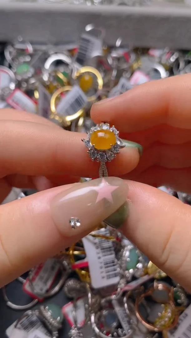 银S925镶嵌戒指翡翠百内无证书