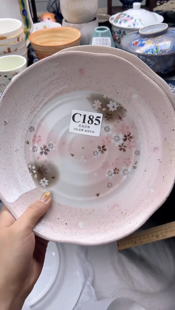 瓷片鸽*    C185