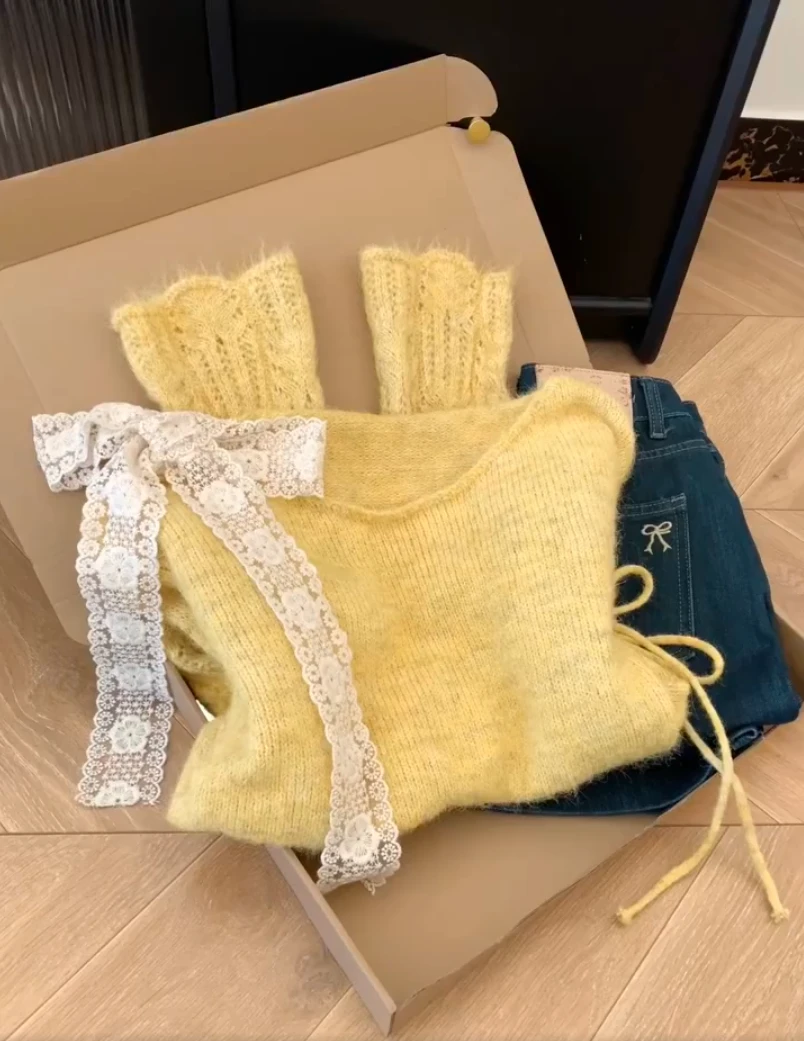 温柔风蕾丝蝴蝶结绑带针织衫女秋季新款宽松软糯毛衣