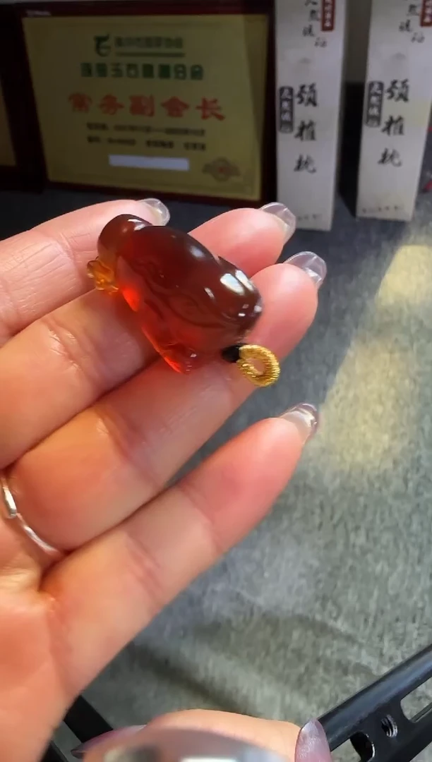 琥珀吊坠(赠链)未镶嵌#41缅甸琥珀吊坠