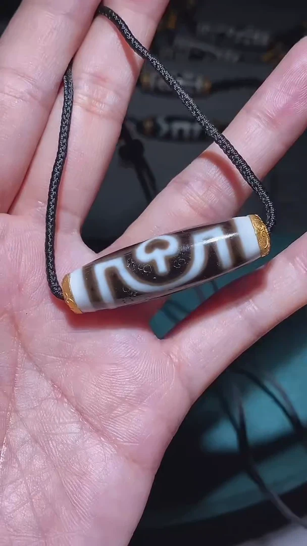 【闪购商品】玛瑙/玉髓颈饰18K金镶嵌Y61913菩提三Y锁骨链