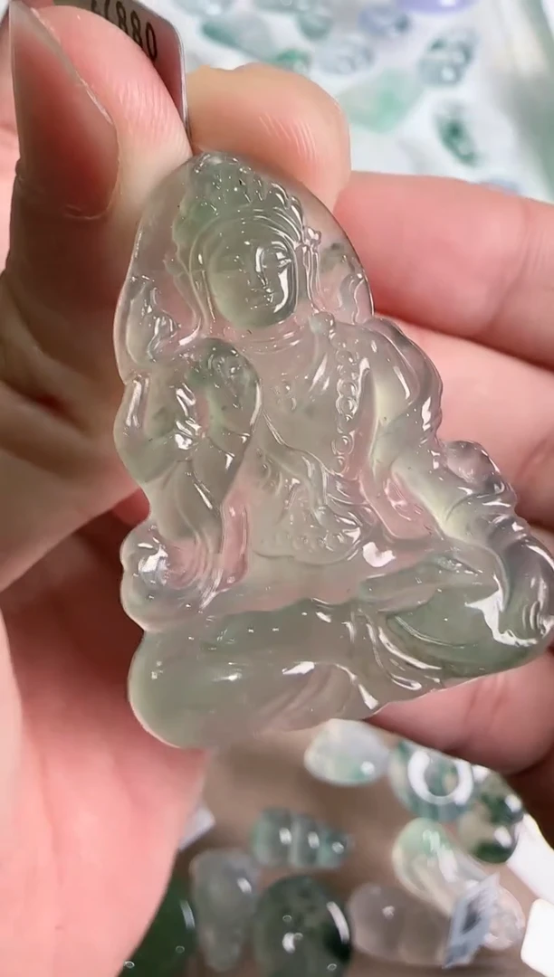 【闪购商品】翡翠吊坠(不含链)未镶嵌··