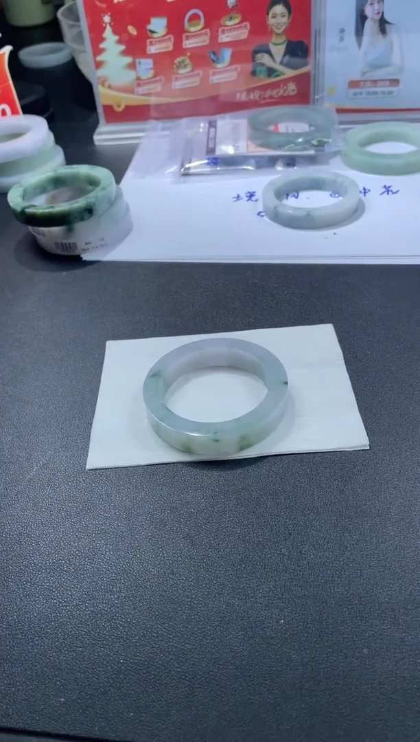 未镶嵌手镯定制翡翠真**涞手镯XJ/发一件