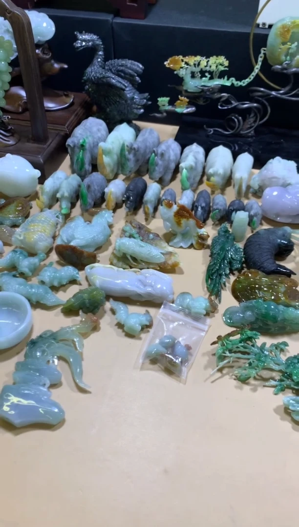 未镶嵌挂件翡翠落***情翡翠摆件