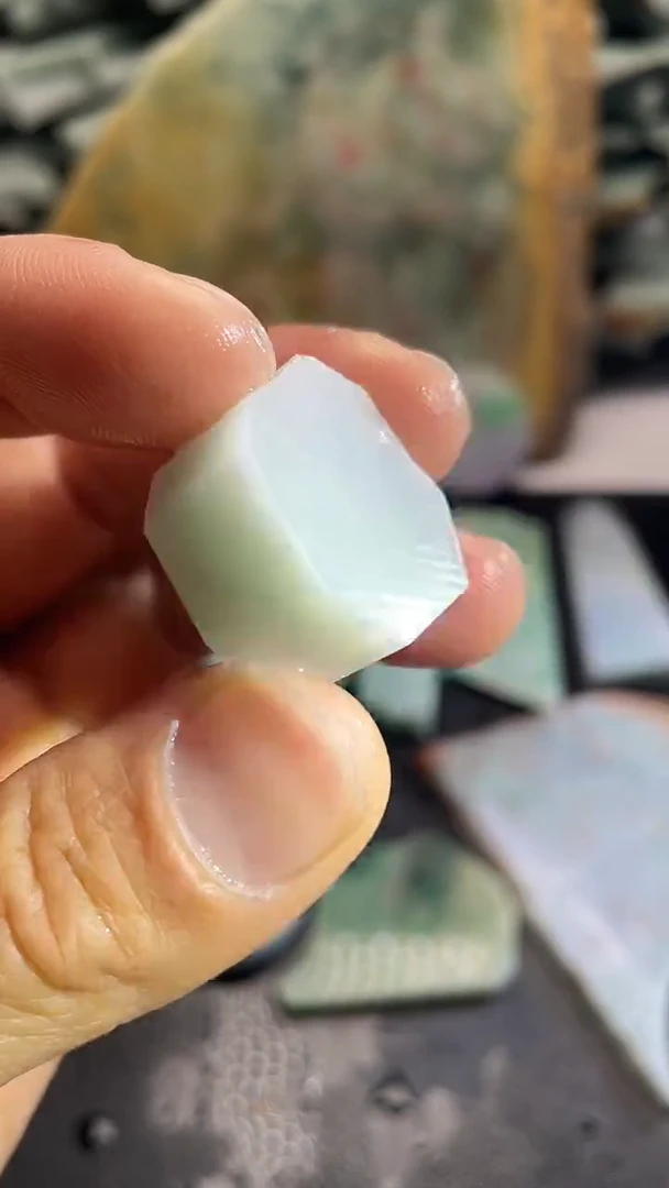 裸石翡翠天然缅甸翡翠A货