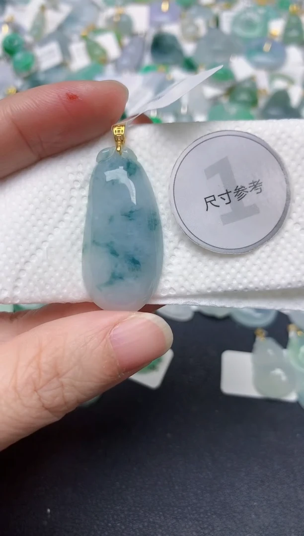 颈饰未镶嵌翡翠天然缅甸A货翡翠