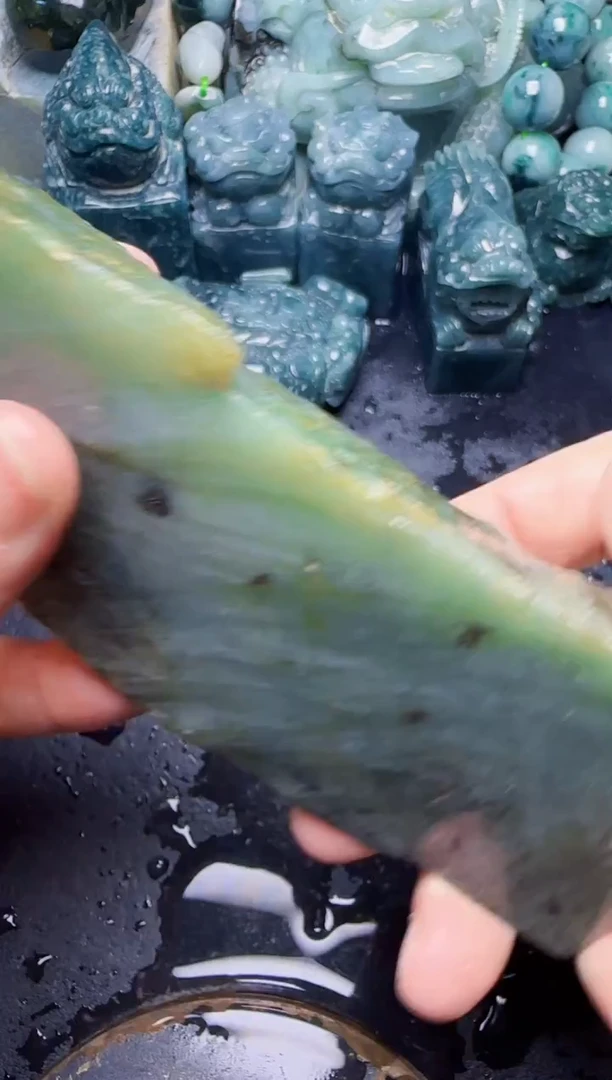 颈饰未镶嵌翡翠一**匠103