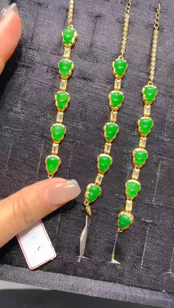 定制翡翠未镶嵌定制翡翠未镶嵌15多样性发货（发其一）