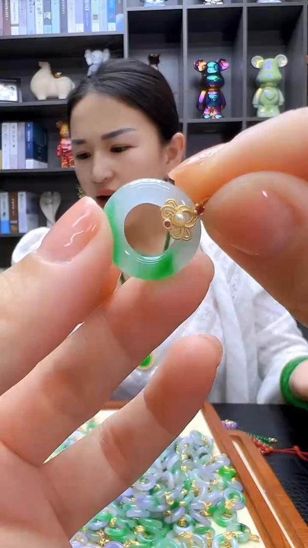 翡翠14K金镶嵌颈饰沉白diy劲饰