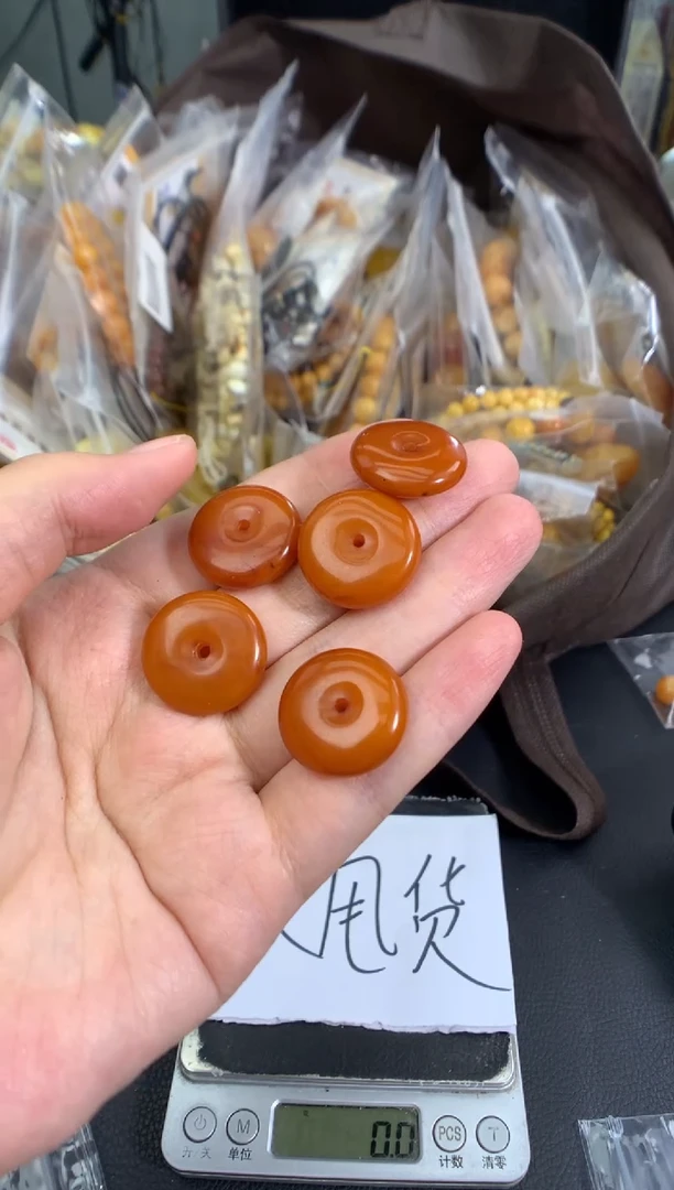 琥珀未镶嵌珠宝奇石多样性发一件