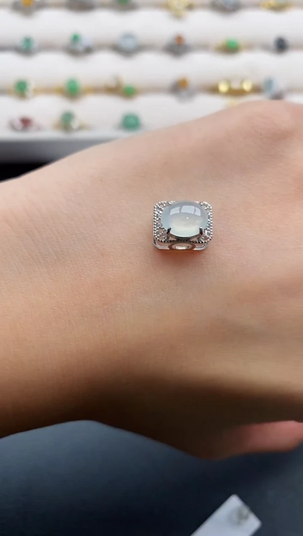 银S925镶嵌戒指翡翠66666666+5