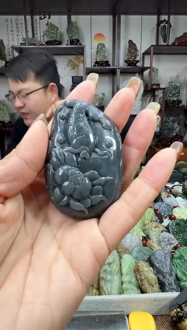 未镶嵌和田玉把件1