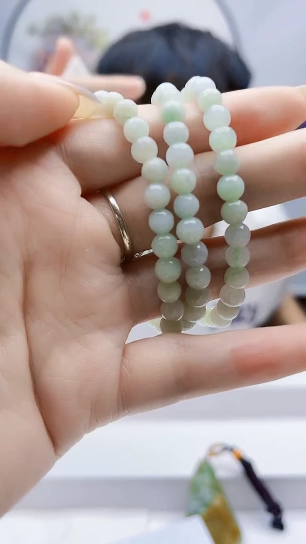 未镶嵌定制翡翠zl-毛货挂件54