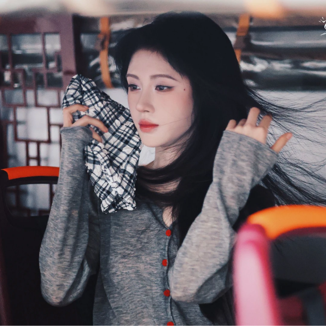 河岸家AndAnything【鞠婧祎】撞色糖果扣空调长袖针织衫女25秋