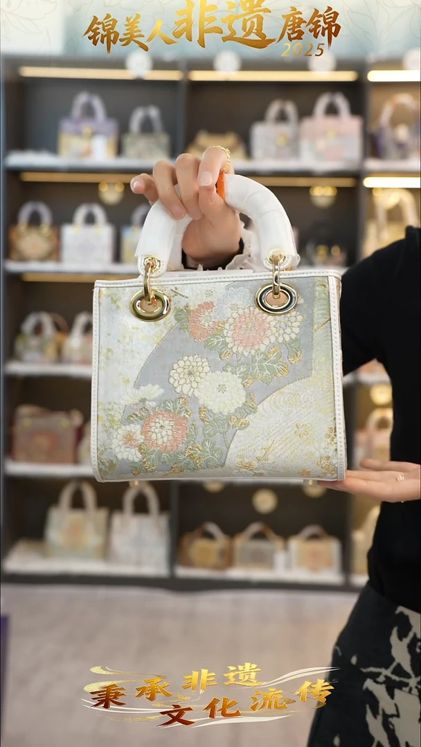 织绣73非遗唐锦中戴妃