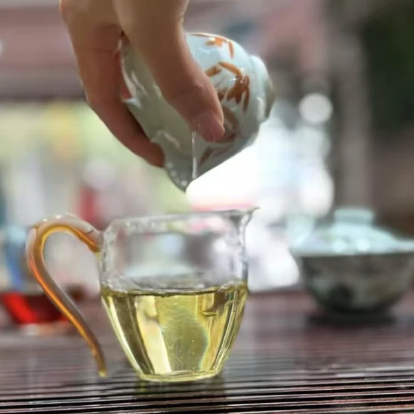 迷帝24年犀牛塘古树春357克 福利款357g*1片