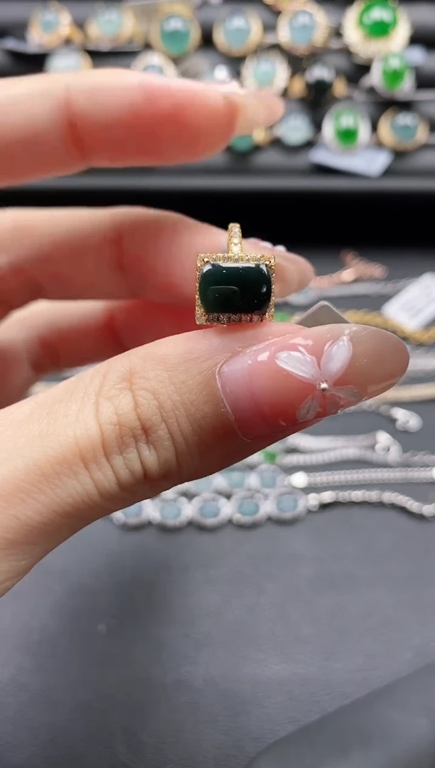 【闪购商品】翡翠戒指银S925镶嵌1111