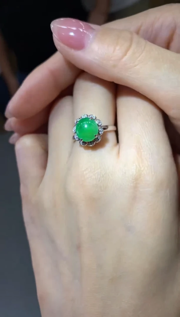 翡翠戒指18K金镶嵌|不退不换