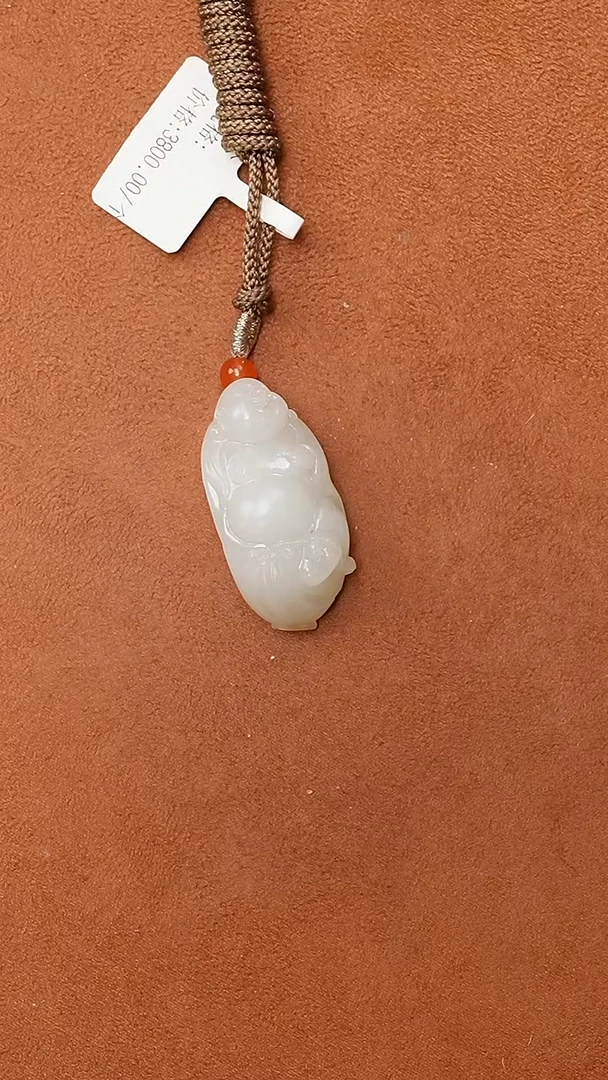 颈饰未镶嵌和田玉0