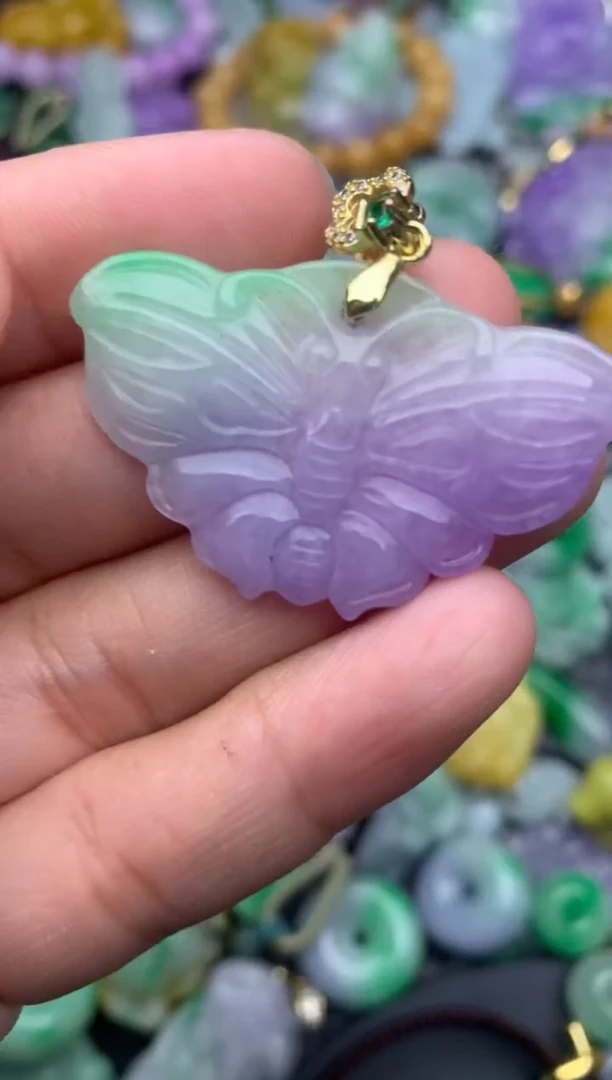颈饰未镶嵌翡翠天然缅甸翡翠吊坠