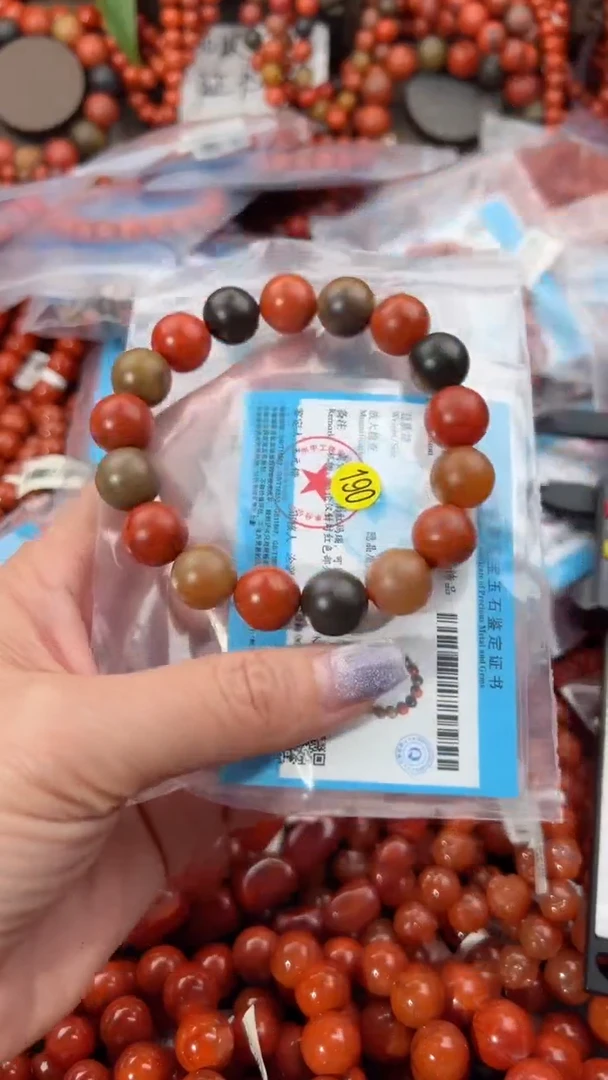 【闪购商品】南红玛瑙手串未镶嵌12+