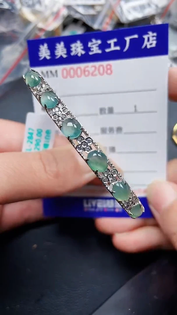 颈饰银S925镶嵌翡翠6208