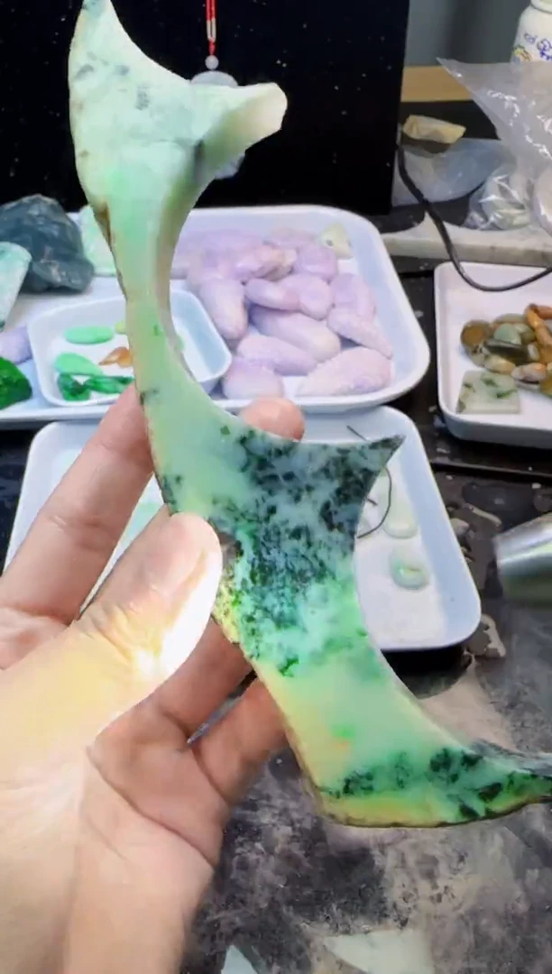 颈饰未镶嵌翡翠用****0068天然A货翡翠
