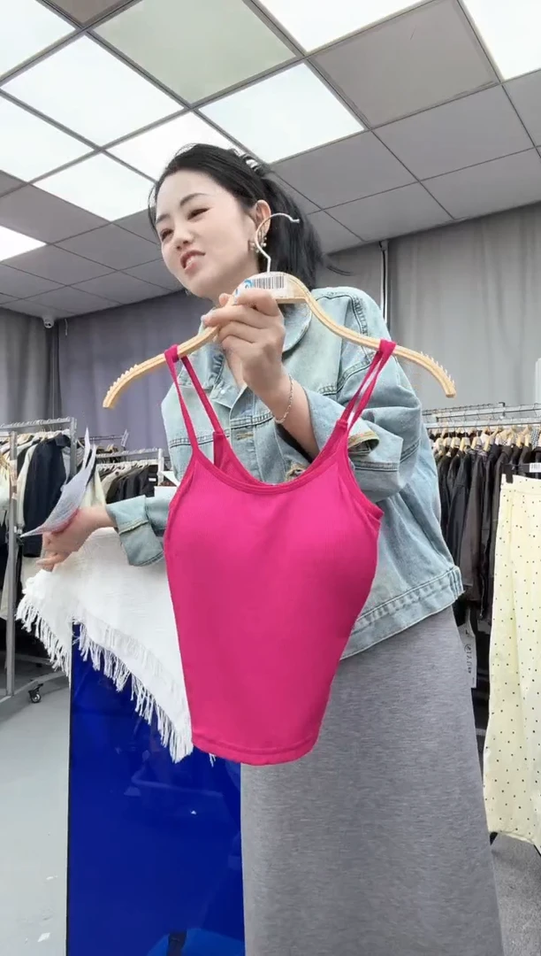 5PING   大哥家漂亮衣服漂亮颜色