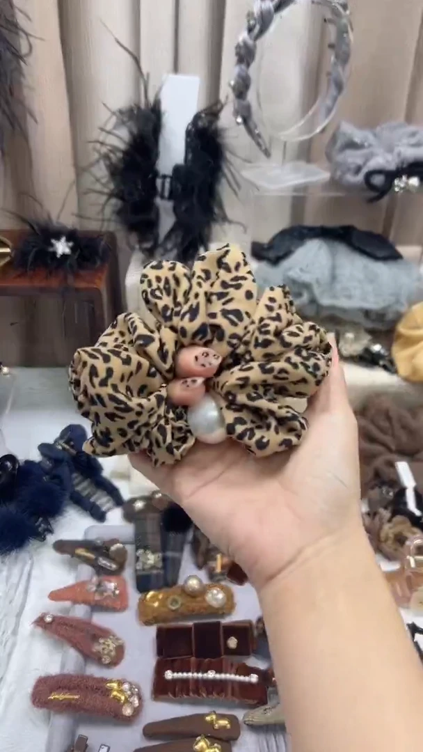 非金属布艺简约百搭发饰