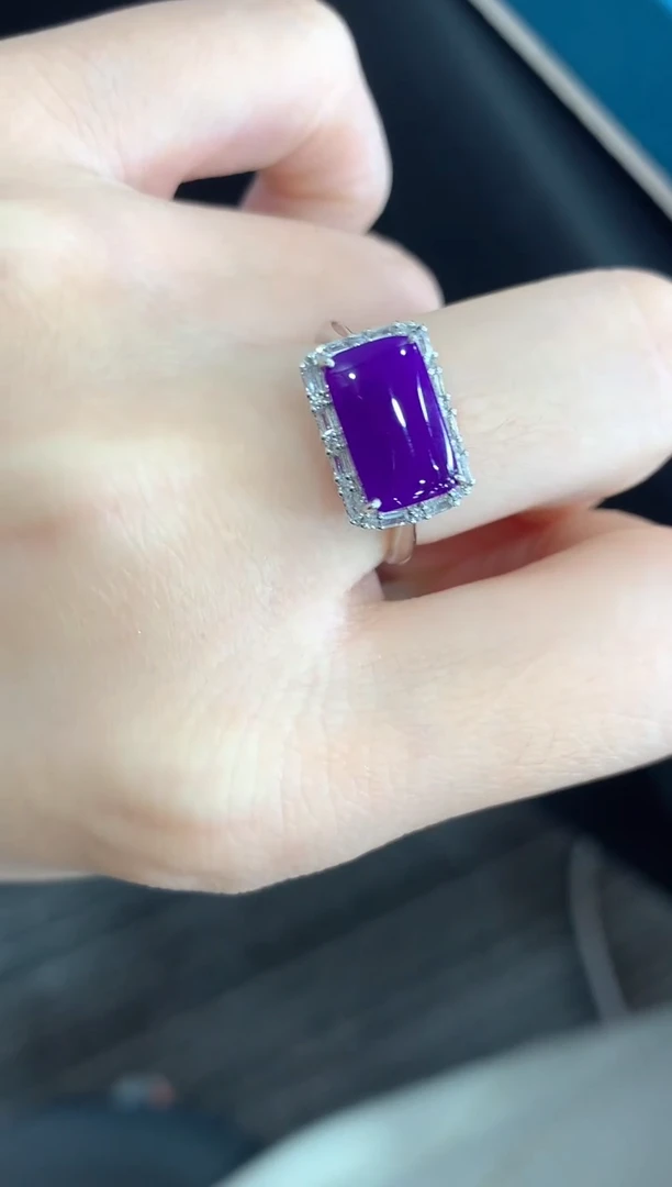 【闪购商品】苏纪石（舒俱来）.18K金镶嵌舒俱来戒指