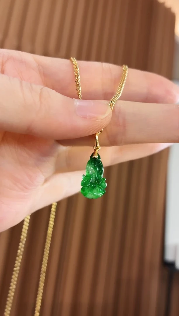 吊坠(不含链)18K金镶嵌翡翠吊坠