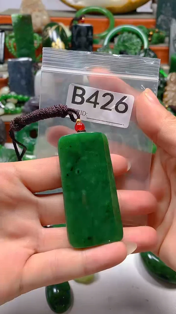 和田玉未镶嵌珠宝半成品1