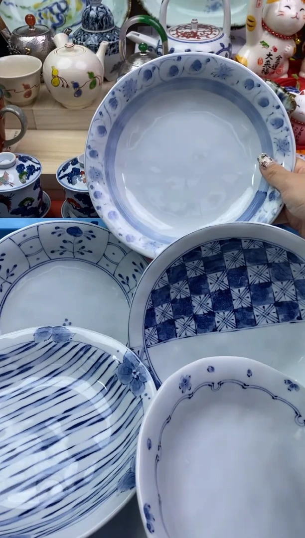 【闪购商品】瓷片隆莲瓷器欢迎大家