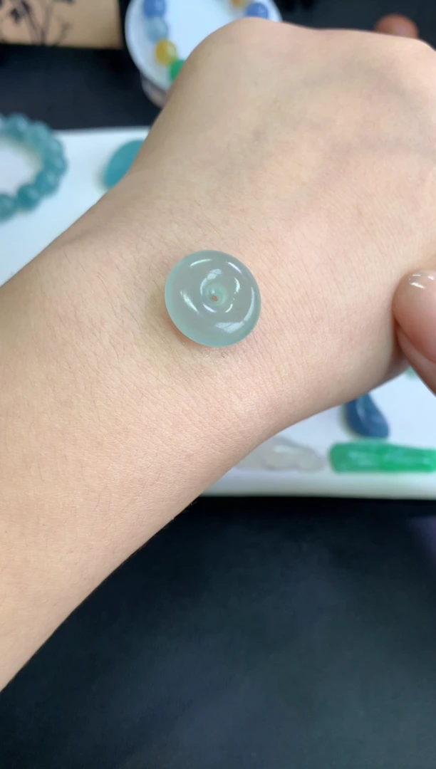 定制翡翠未镶嵌毛货
