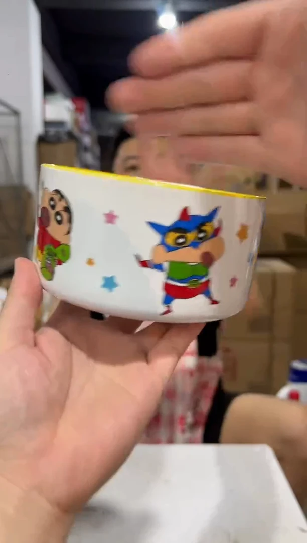 瓷片b款黄色蜡笔小新超人泡面碗微瑕
