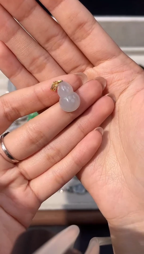 吊坠(不含链)18K金镶嵌翡翠翠小二缅甸翡翠严选