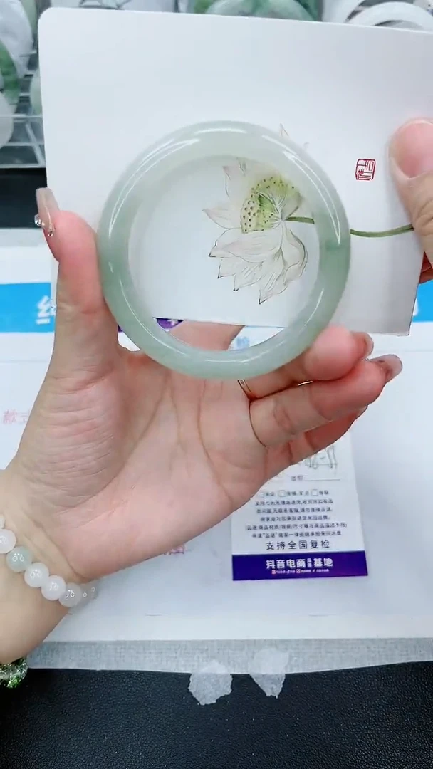 【闪购商品】石英质玉手镯未镶嵌276号/56-57圈