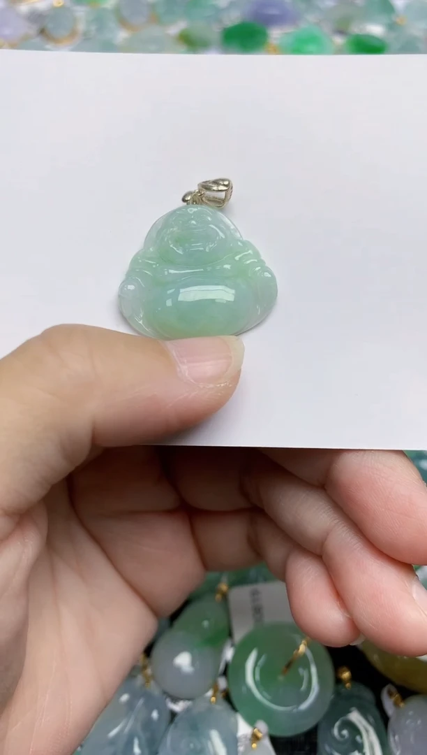 翡翠未镶嵌颈饰天然翡翠A货