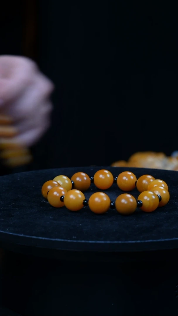 【闪购商品】寿山石印石卡13本部田黄圆珠手串