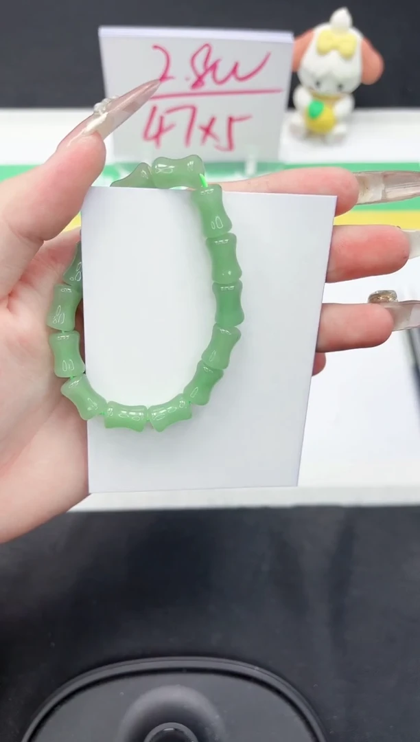 【闪购商品】石英质玉手镯未镶嵌000