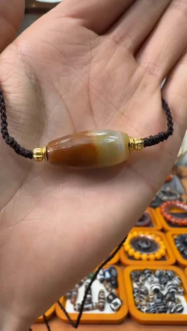 未镶嵌手链玛瑙/玉髓缠丝