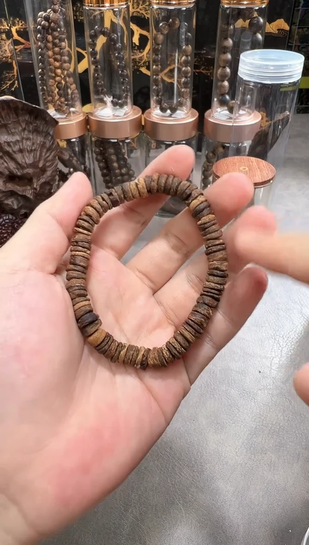 沉香手串斯里兰卡多样性发一