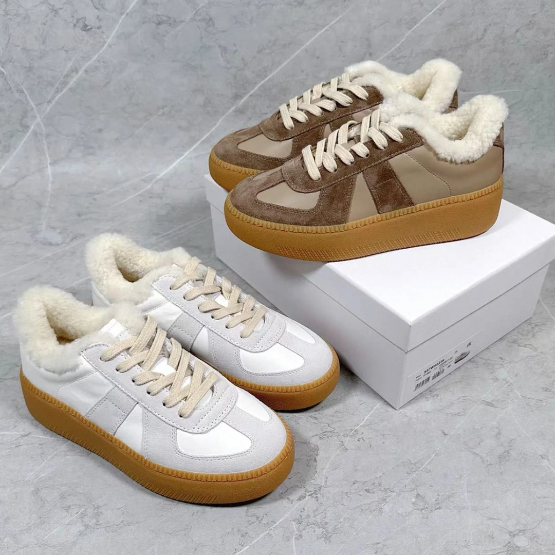 【德训鞋加绒】潮流百搭休闲时尚经典韩版英伦女鞋系带通勤上班鞋子