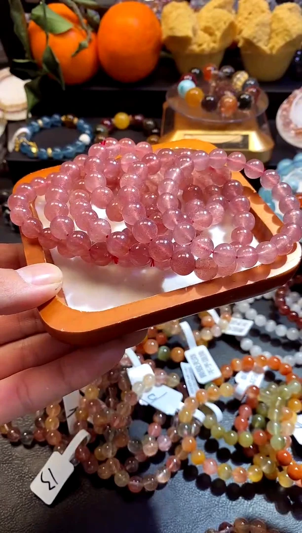 【闪购商品】水晶手链未镶嵌草莓晶多样性发货其一
