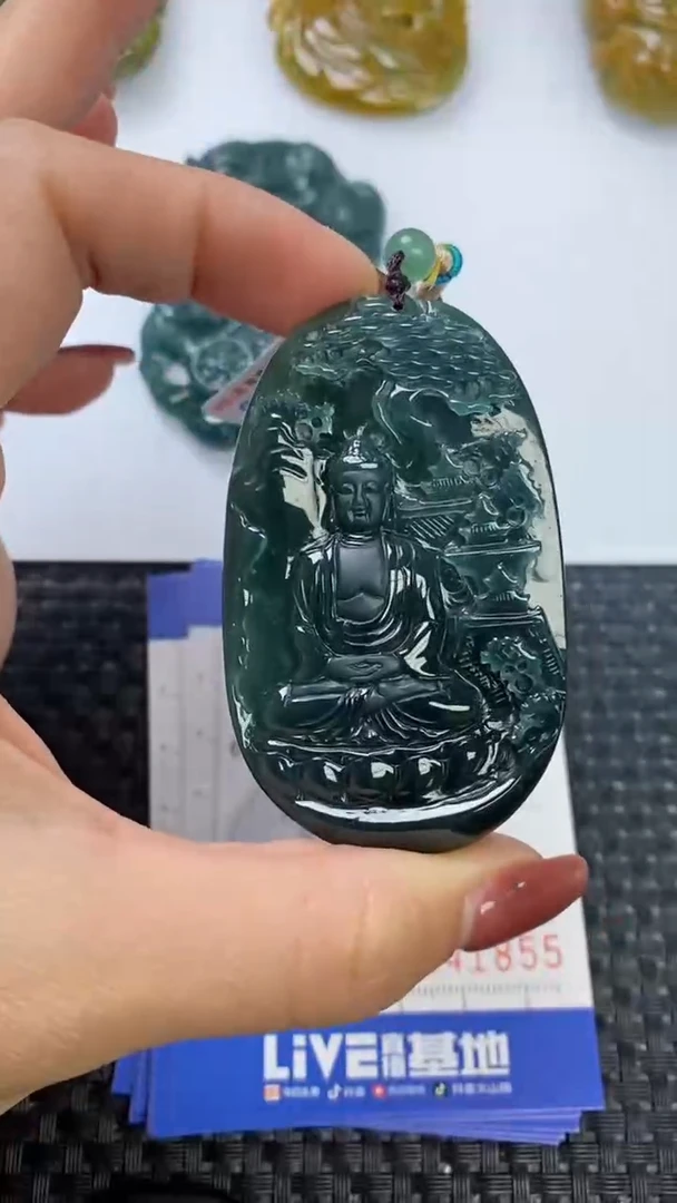 【闪购商品】翡翠颈饰未镶嵌11111111111111111